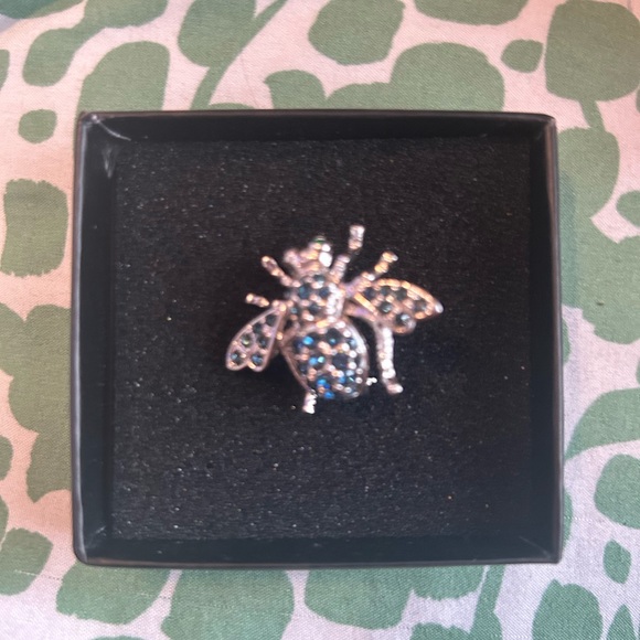 Broach - Picture 2 of 4